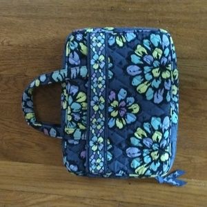 Vera Bradley Bible/Book cover in Indigo Pop pattern